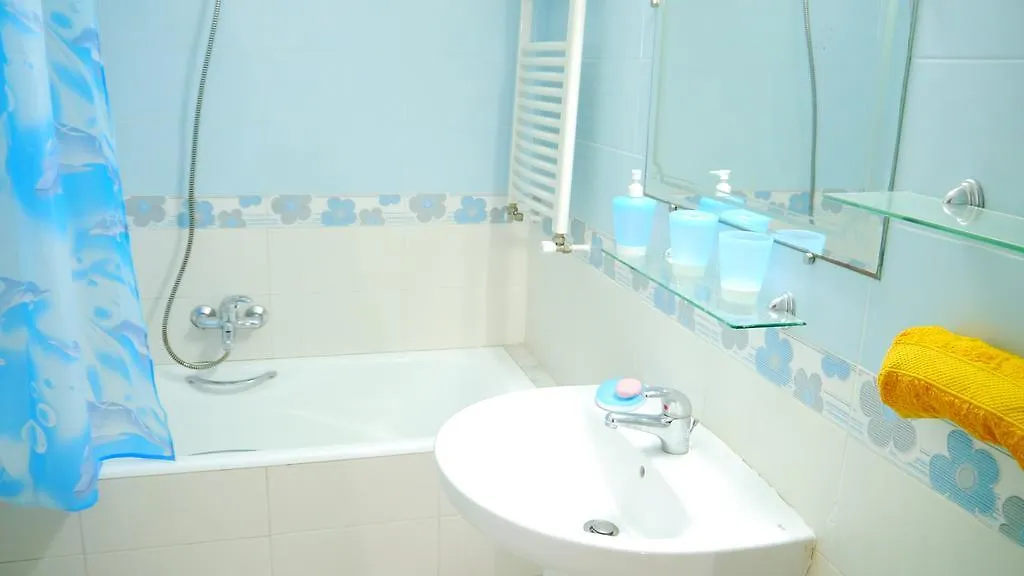 Downtown Sunny & Calm Full Apartment - Aouina Tunis